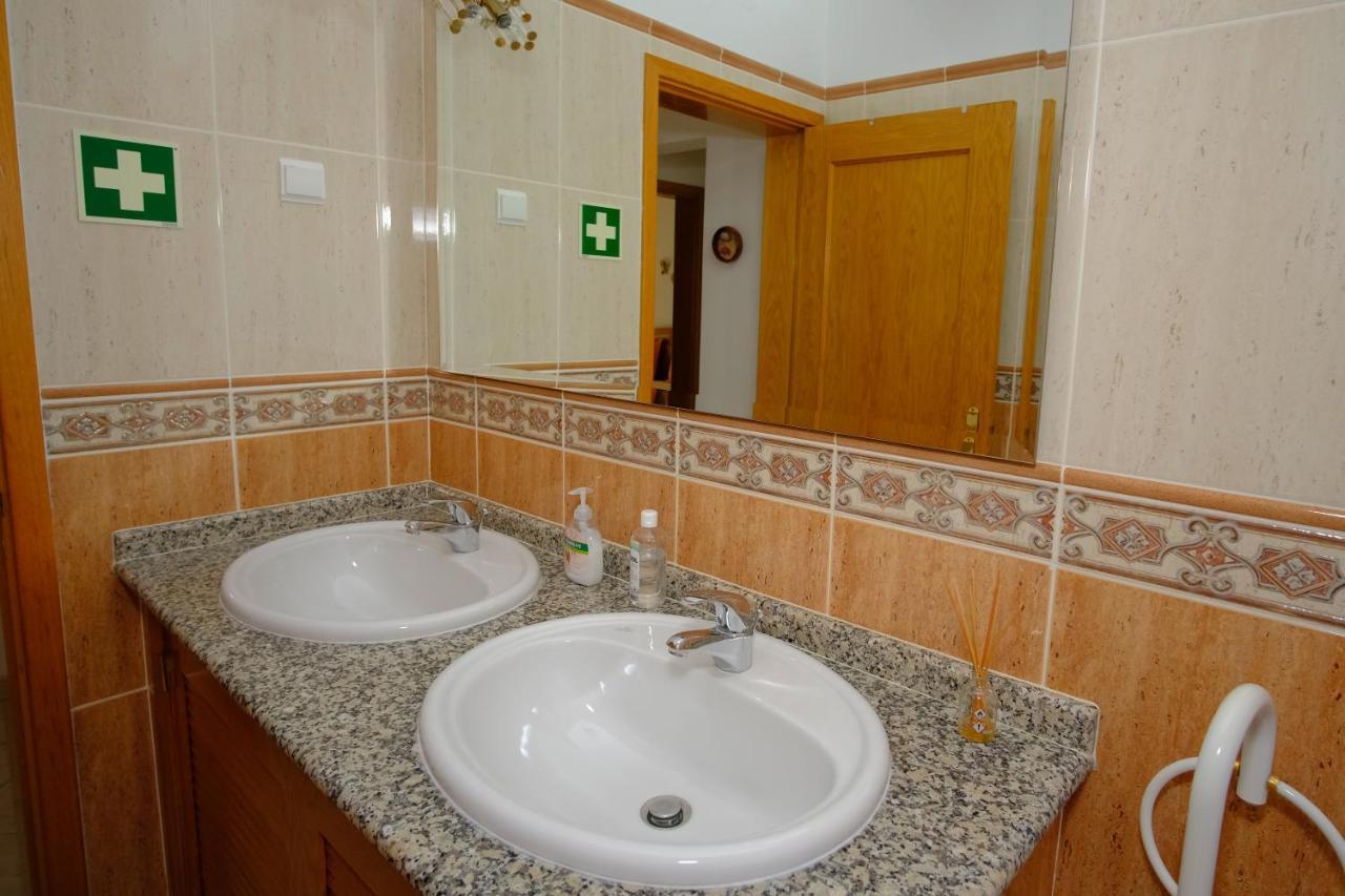 Apartamento T2 Em Condominio Fechado. Albufeira Extérieur photo
